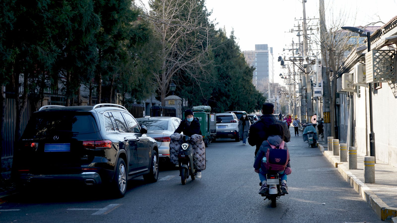 Best neighborhoods Beijing tourists busy street
